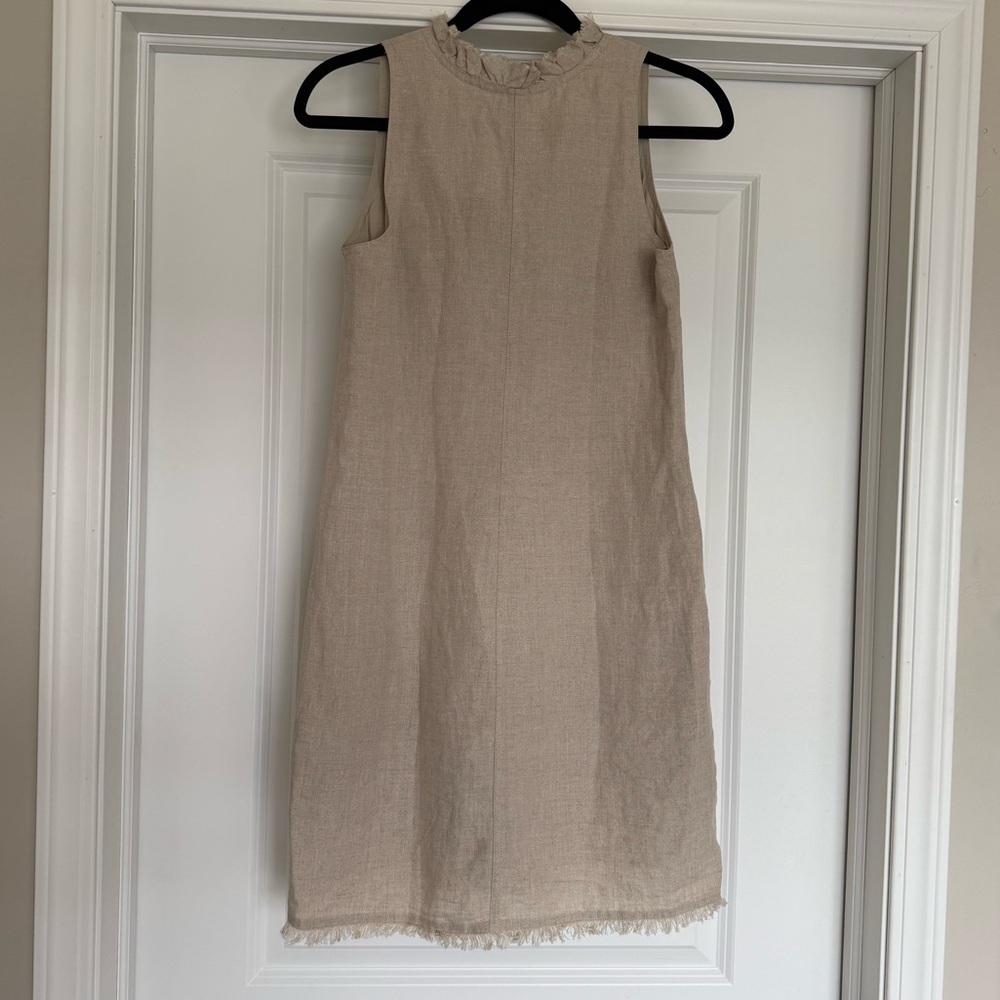 Tommy Bahama 2 Palms Ruffle Taupe Linen Shift Dress | XXS - Picture 3 of 9